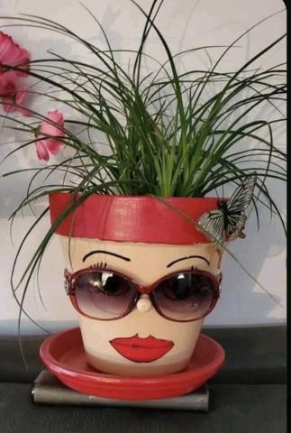 flowepot girl